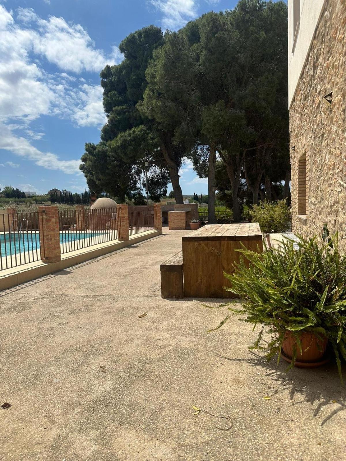 Hostal Mas Dauden Tortosa Exterior foto